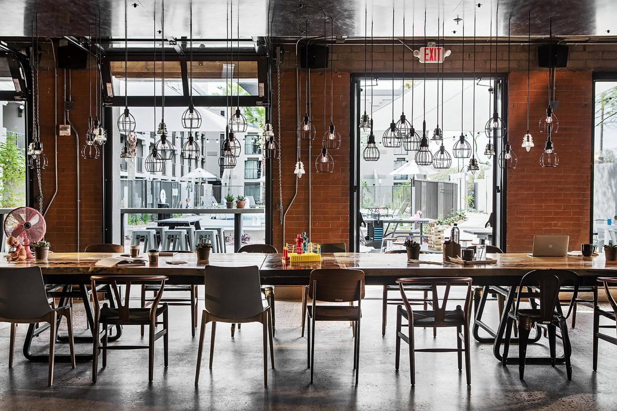 Moxy Phoenix Tempe/Asu Area Экстерьер фото