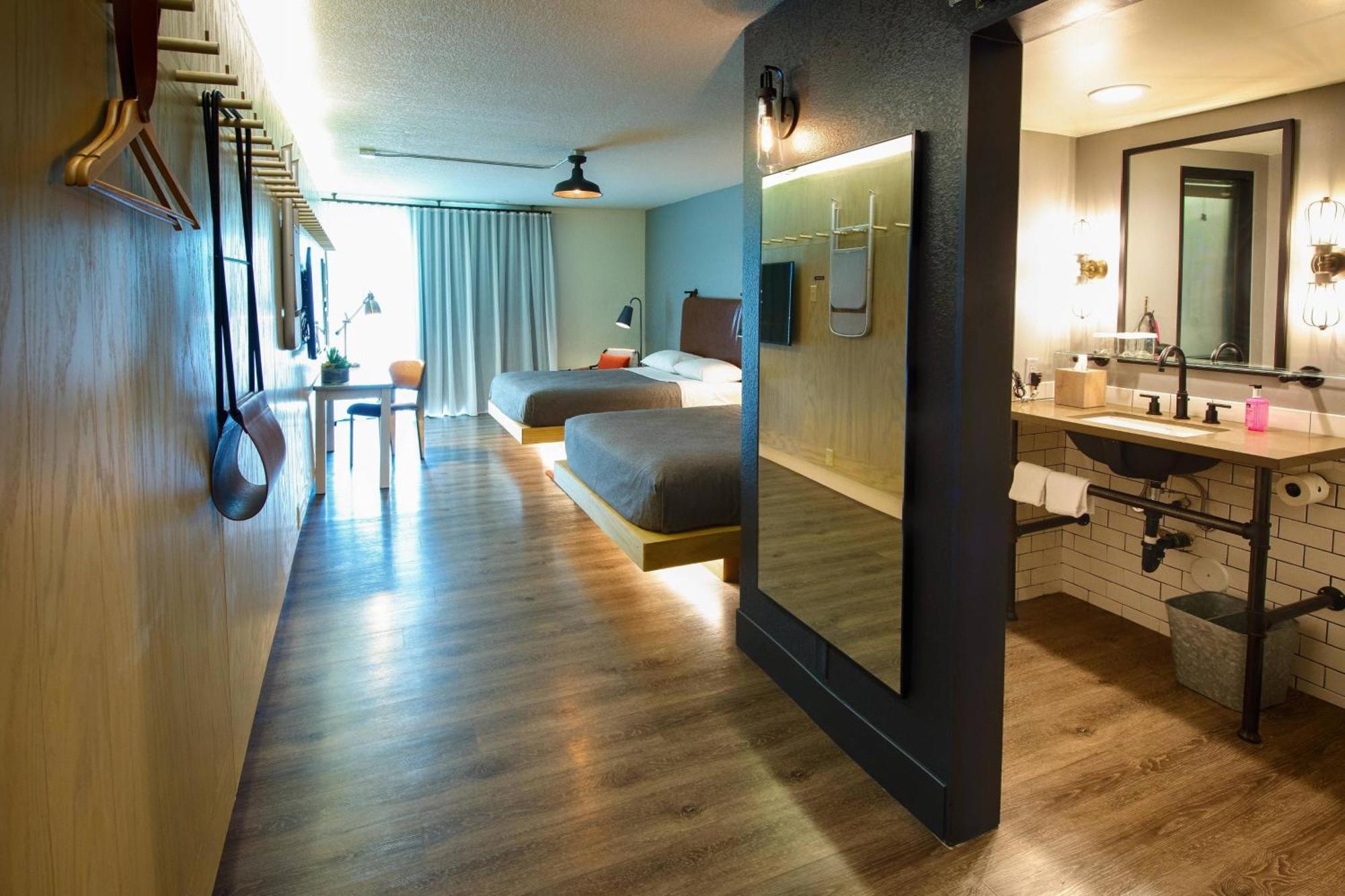 Moxy Phoenix Tempe/Asu Area Экстерьер фото