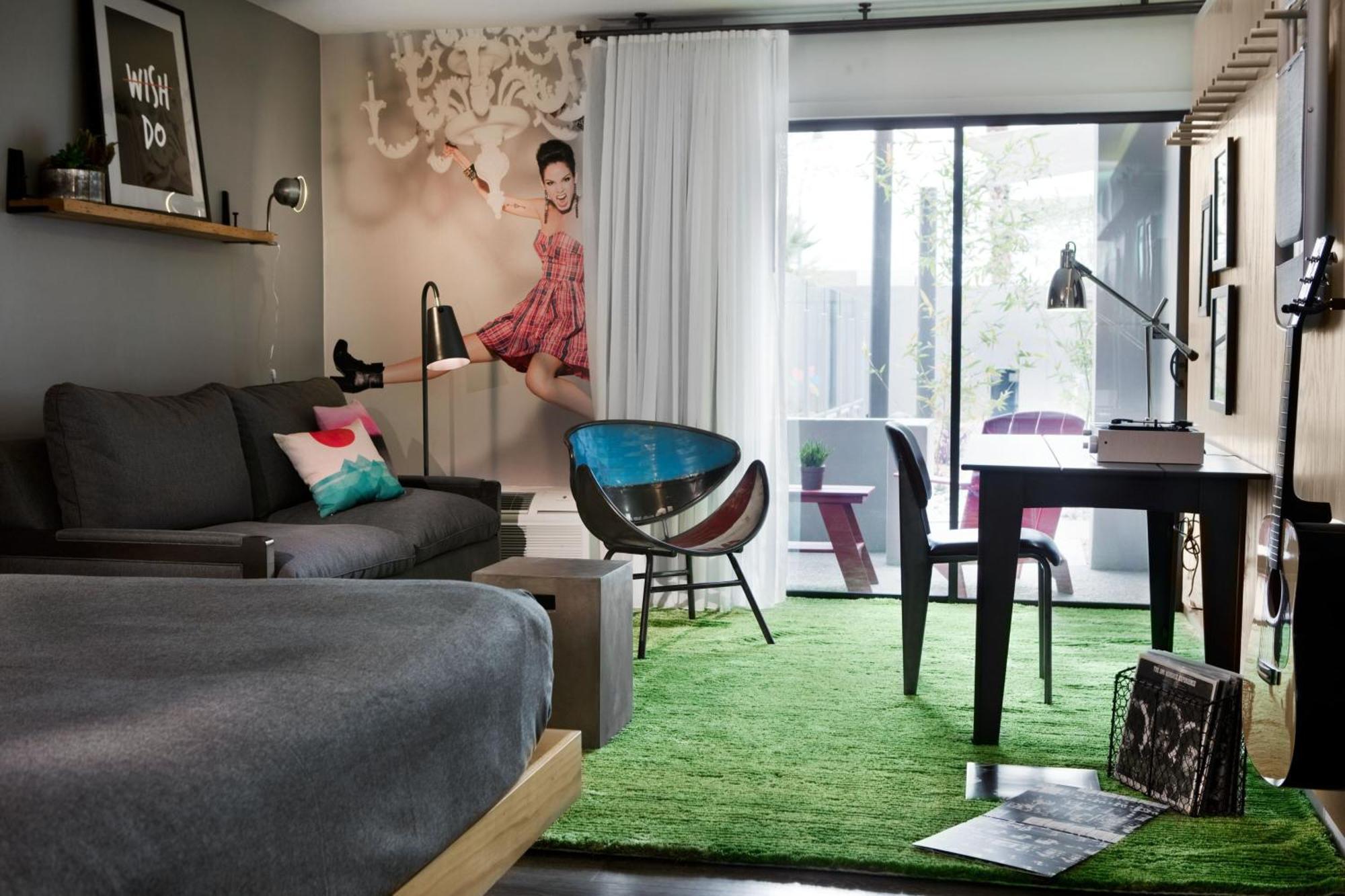 Moxy Phoenix Tempe/Asu Area Экстерьер фото