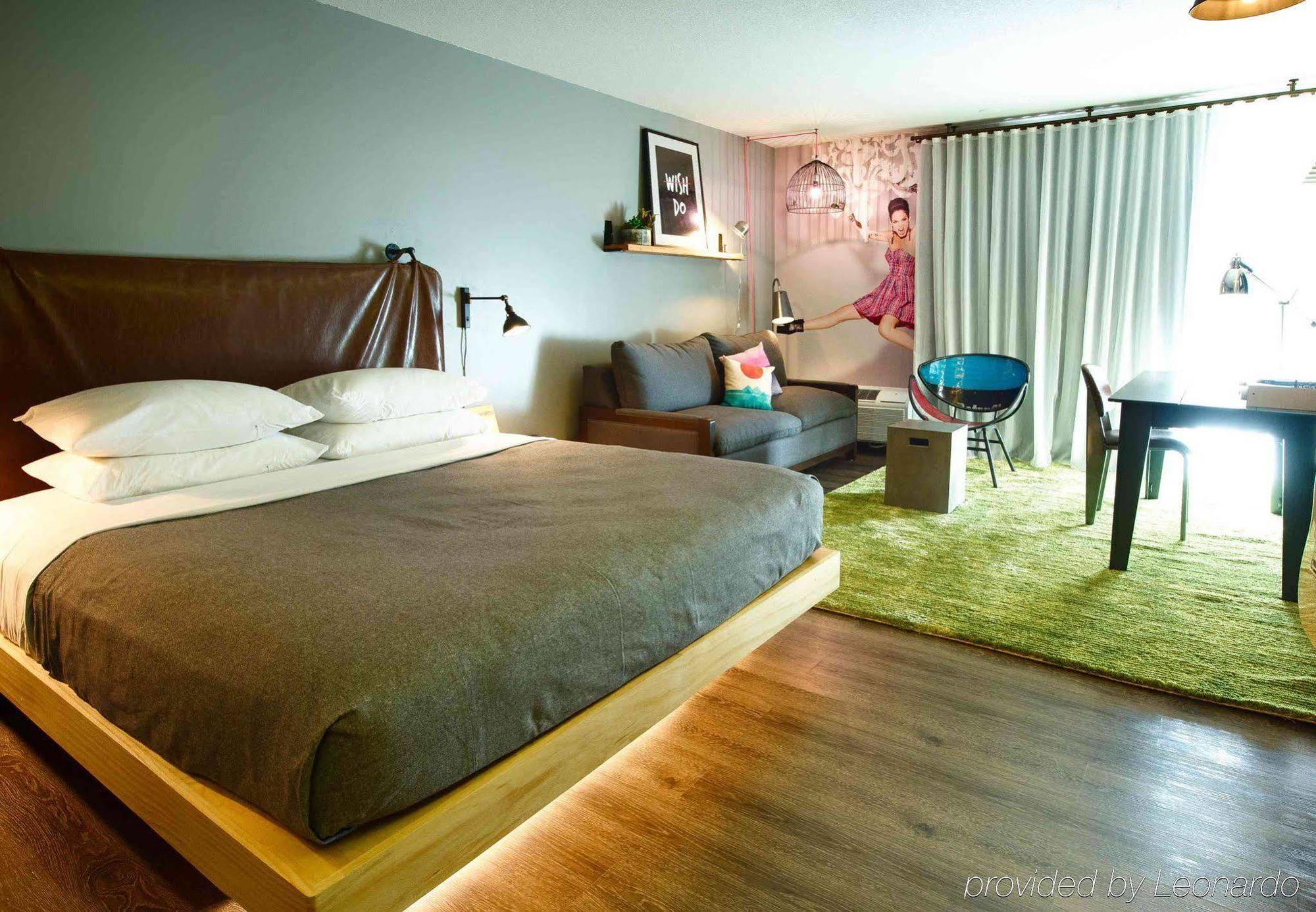 Moxy Phoenix Tempe/Asu Area Экстерьер фото