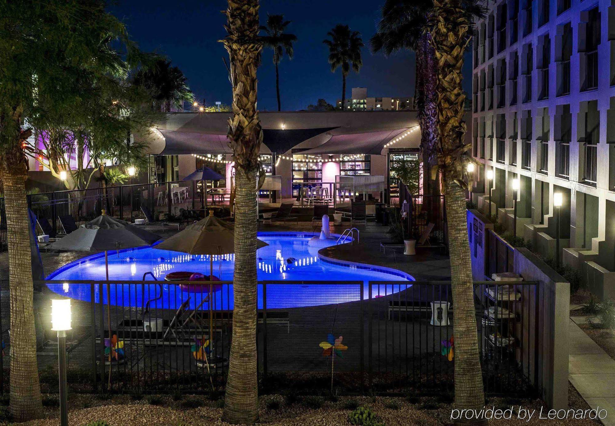 Moxy Phoenix Tempe/Asu Area Экстерьер фото