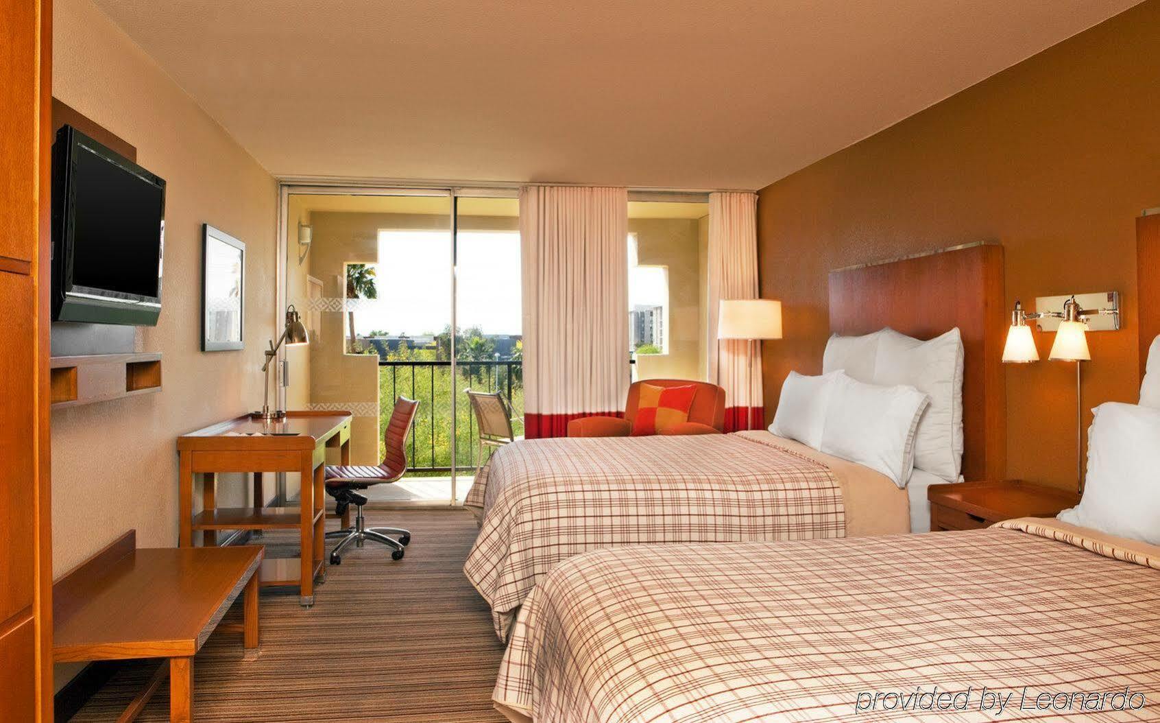 Moxy Phoenix Tempe/Asu Area Экстерьер фото